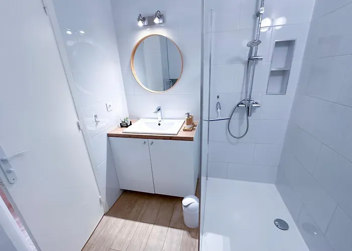 Appartamento Poincare 3 - Proche Calme Et Rénové à Juan Les Pins Antibes